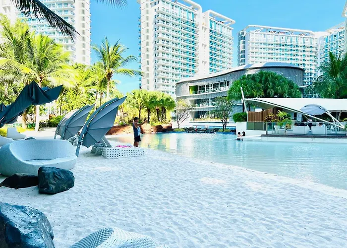 Apartahotel Azure Pool View With Balcony, Wifi And Netflix