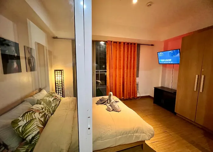 Apartahotel Azure Pool View With Balcony, Wifi And Netflix